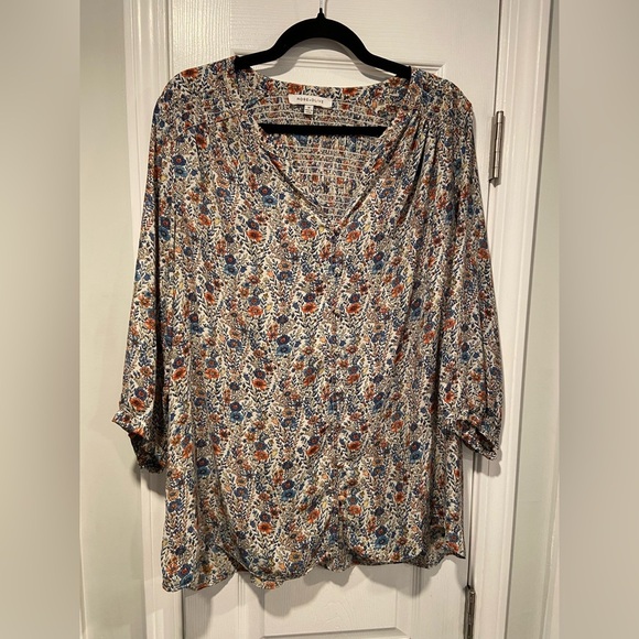 Rose + Olive Size 1X Blue Floral Smocked Back 3/4 Sleeve Button Front Blouse - Picture 1 of 13